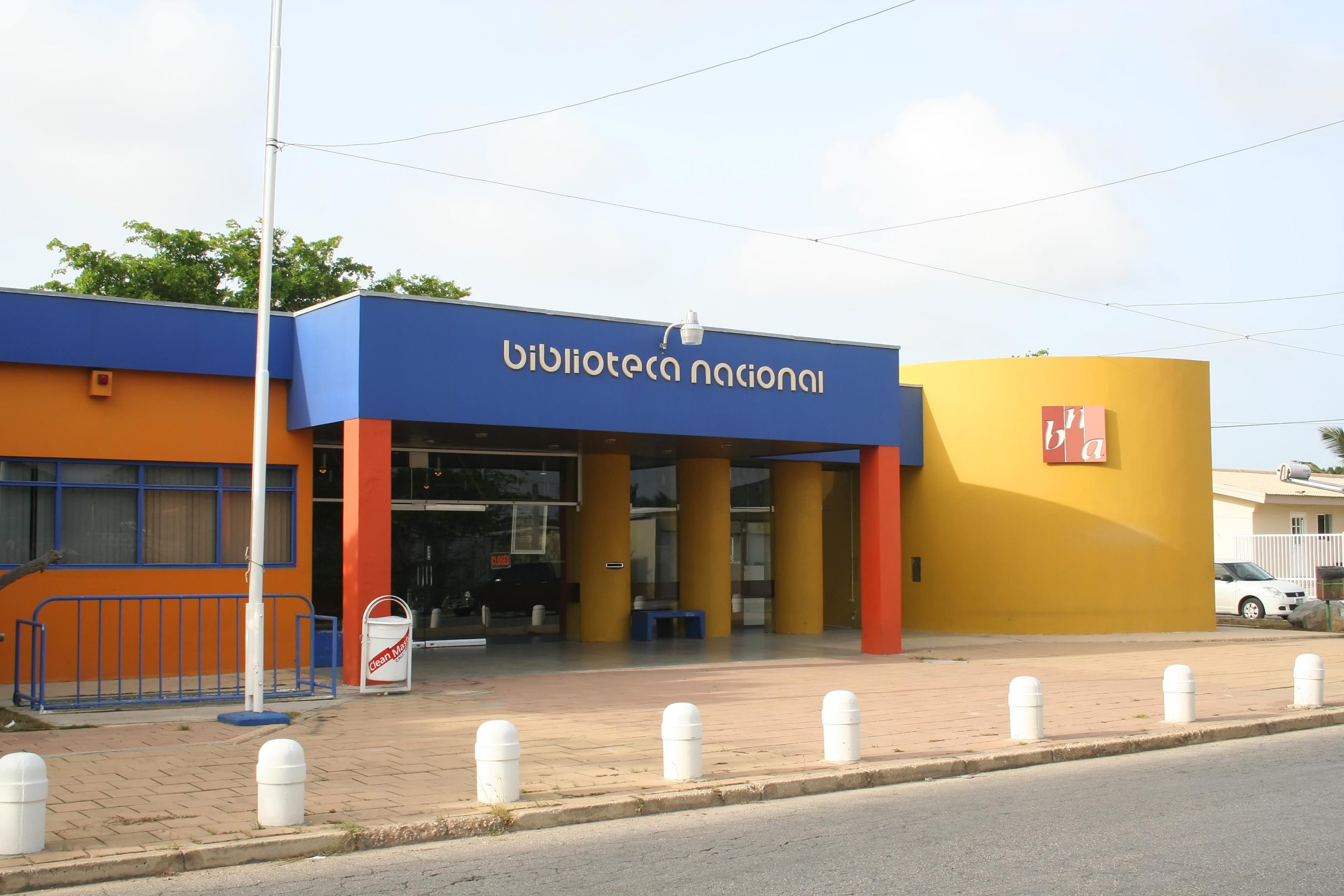 Exterior view of Biblioteca Nacional Aruba, the National Library in Oranjestad, Aruba.