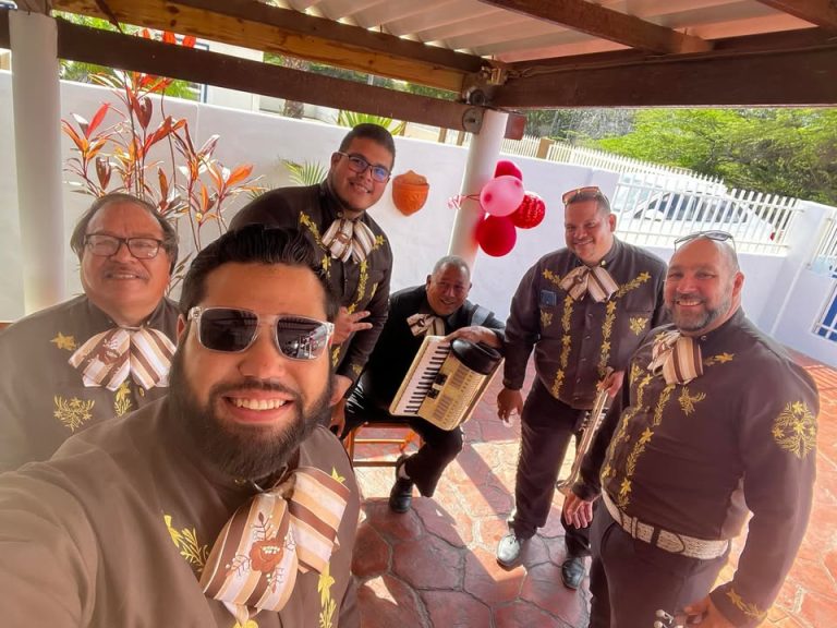 Mariachi Sol De Mi Tierra