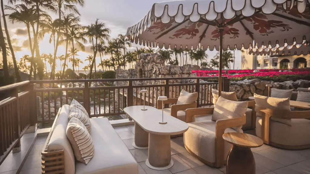 Alfresco Bar at Hyatt Regency Aruba Resort