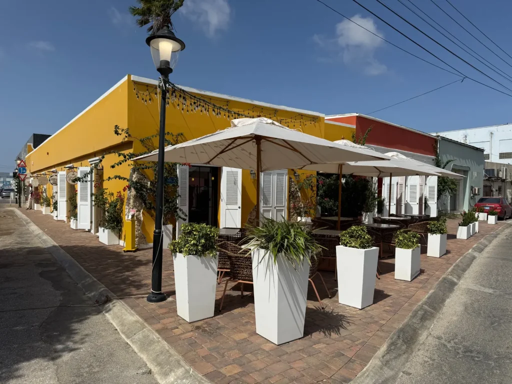 Everything Brownie Café: A Sweet New Reason to Visit Downtown Oranjestad